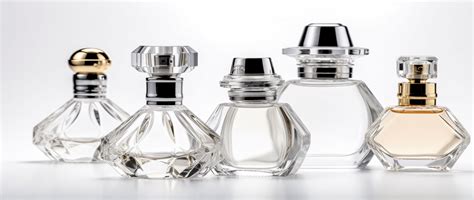 Guide de recyclage : que faire des flacons de parfum vides.